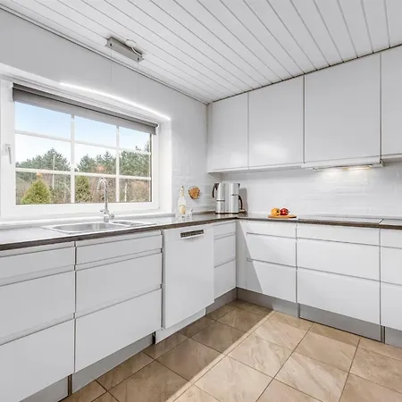 Dom wakacyjny Aagot - 1-7km From The Sea By Interhome Ulfborg