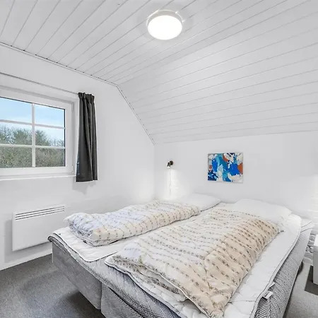 Dom wakacyjny Aagot - 1-7km From The Sea By Interhome