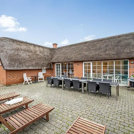 Vakantiehuis Aagot - 1-7km From The Sea By Interhome